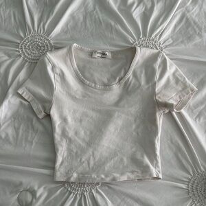 Zenana White cropped fitted tshirt
